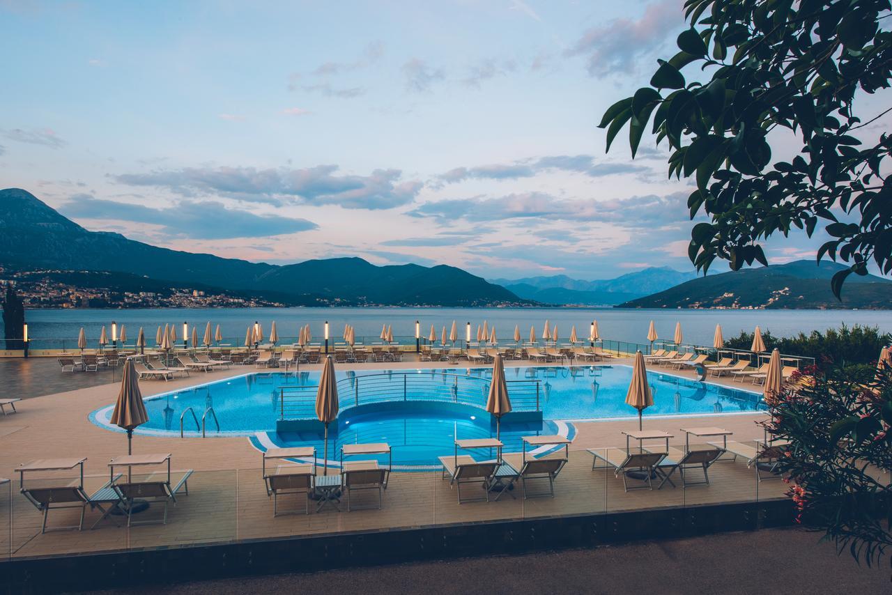 Iberostar Waves Herceg Novi All Inclusive Exterior photo